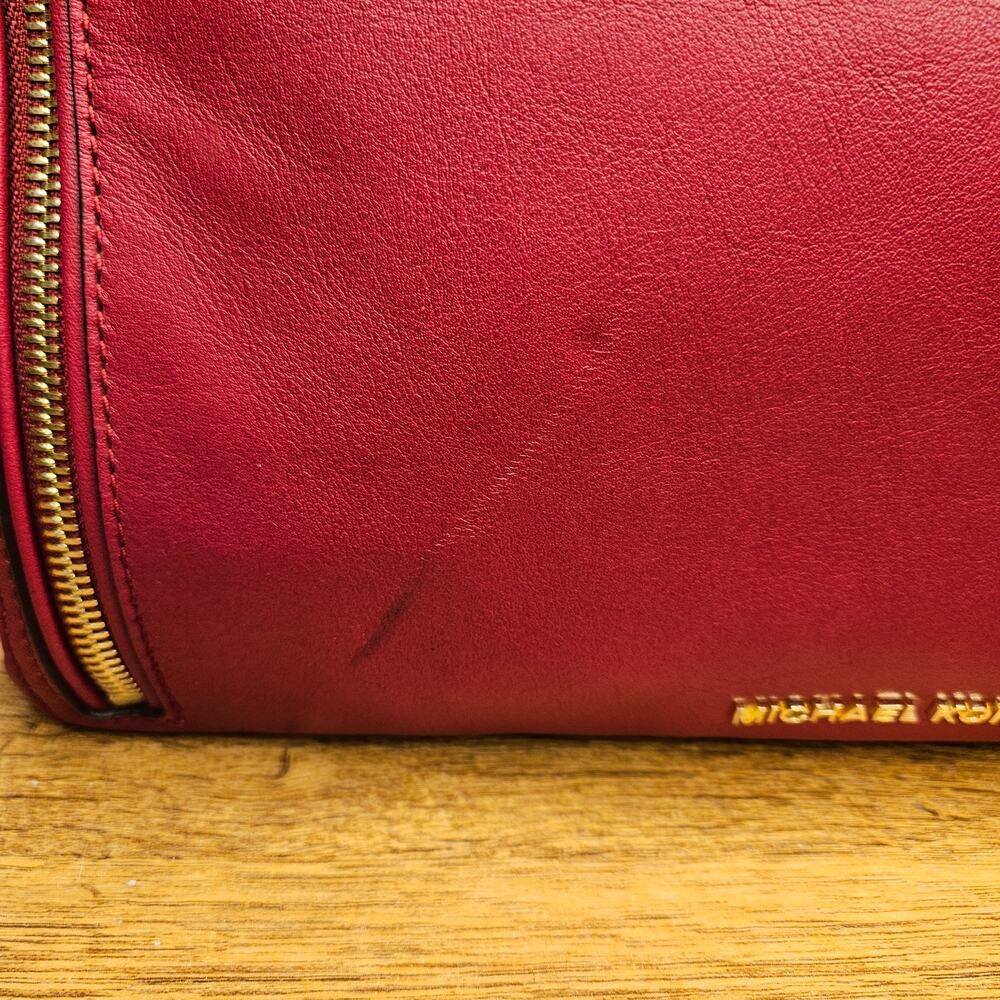 Michael Kors Matilda Red Leather Gold shoulder bag Purse Wristlet Wallet Set - Picture 6 of 12